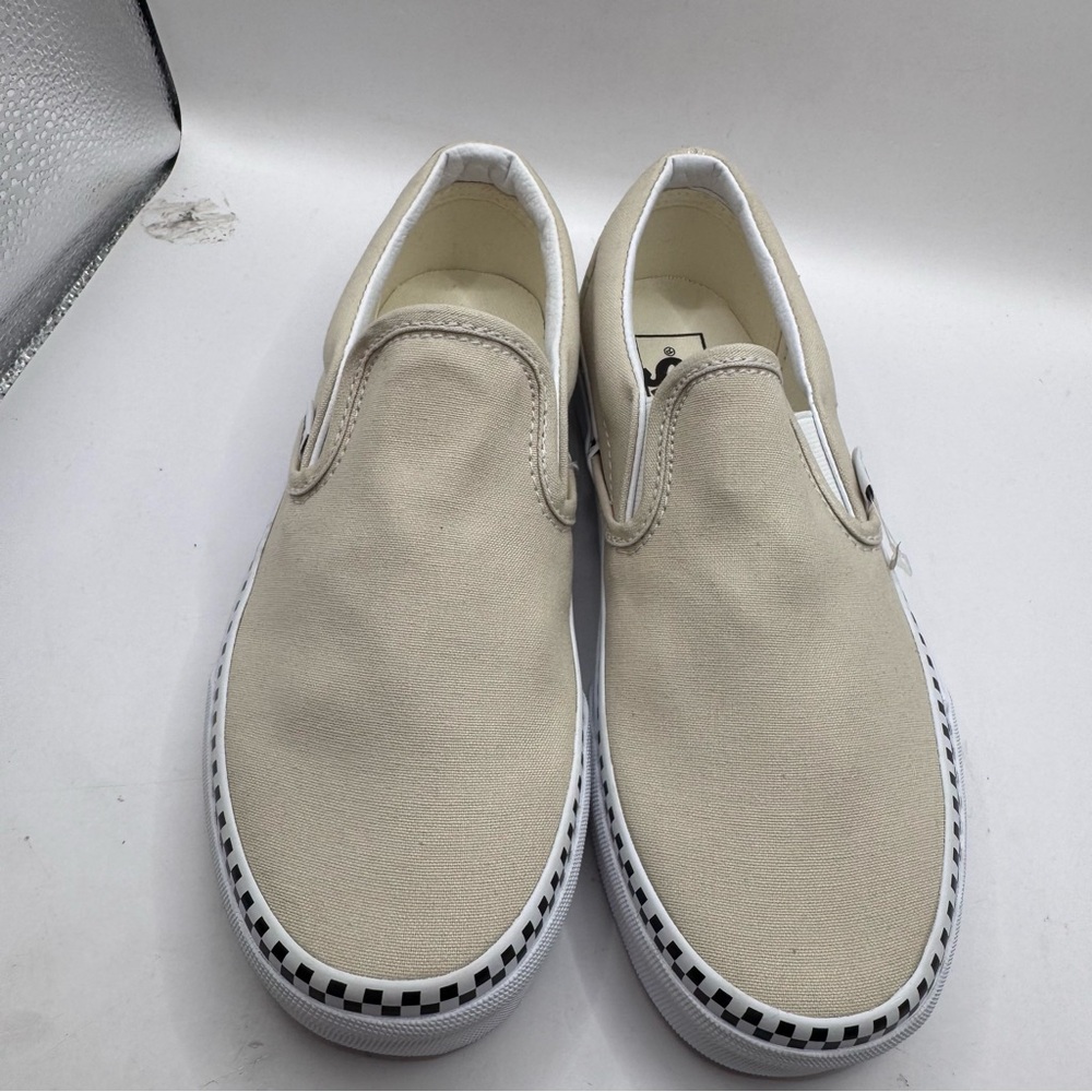 Vans NWOT beige classic slip ons with checker detail 6.5 - Picture 8 of 12